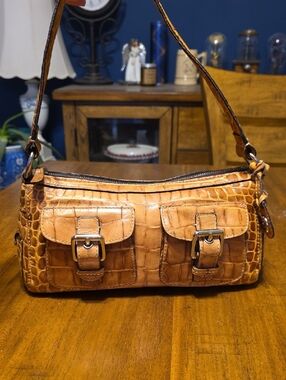 Dooney & Bourke Nile or Bayou Collection tan crocodile embossed leather shoulder